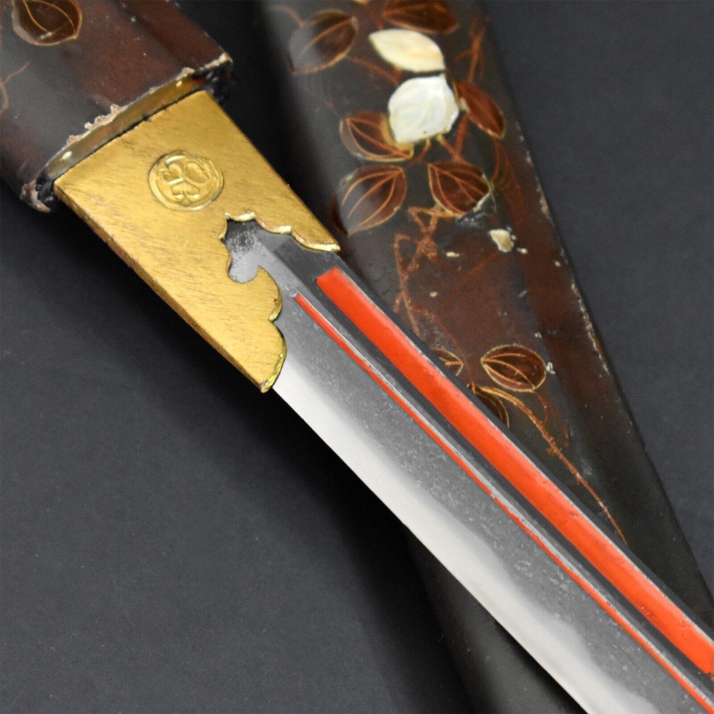 Collectible Japanese Katana Sword Samurai Weapon Edo Era Tamahagane Blade.