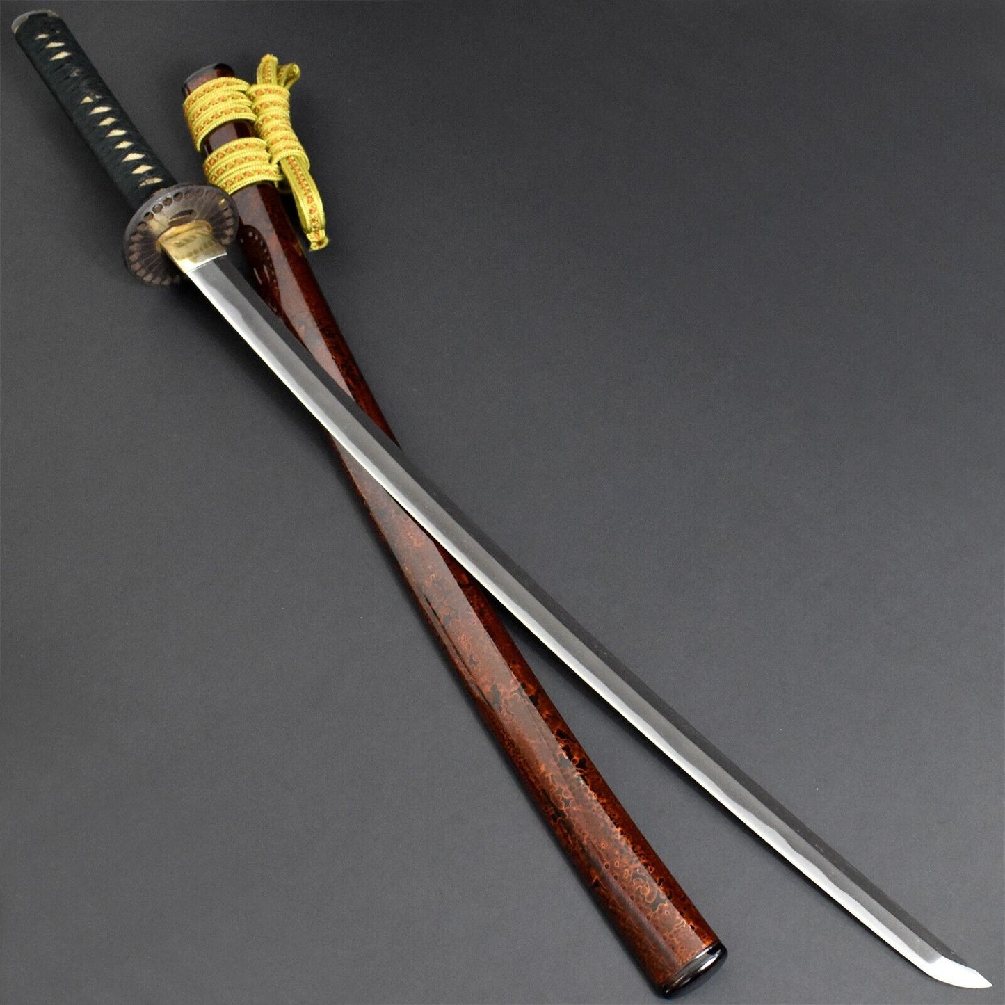 Original Old Collectible Japanese Nihonto Sword Samurai Weapon Katana from Sengoku Period.
