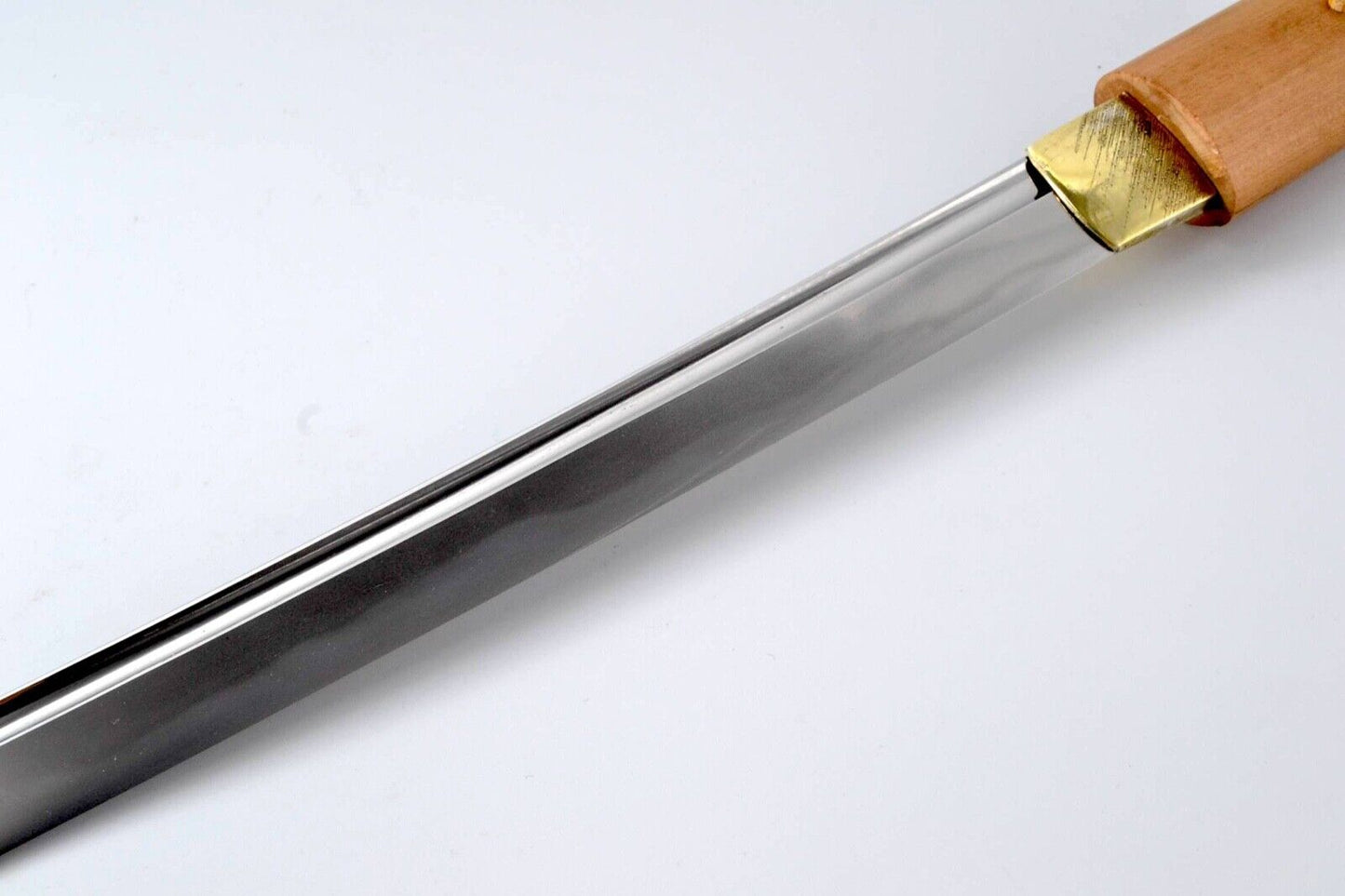 Muromachi Era Samurai Legacy Tachi Sword Collectible Japanese Weapon Blade Tamahagane.