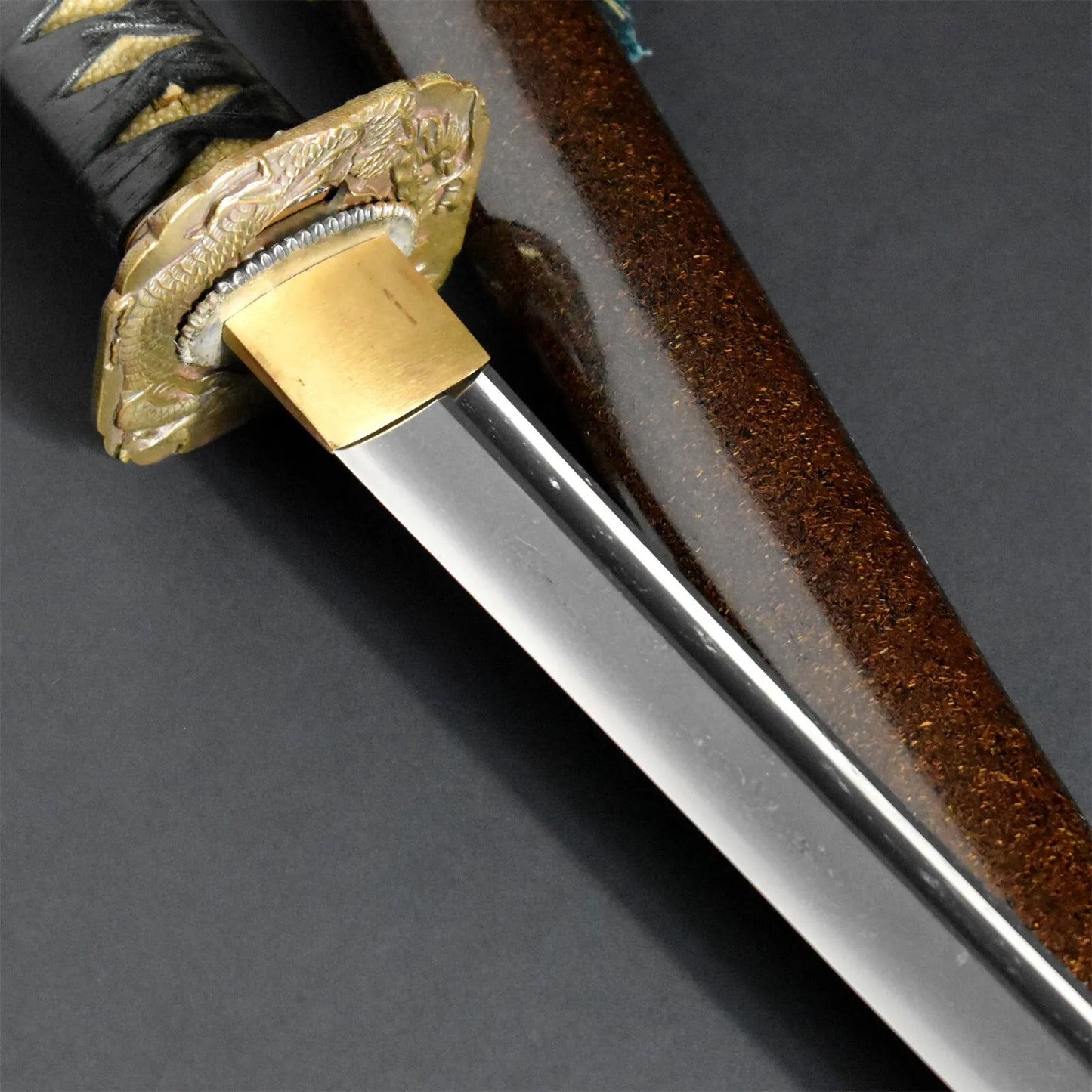 Exquisite Antique Japanese Long Sword Katana Nihonto Blade Collectible Samurai Weapon Unique.