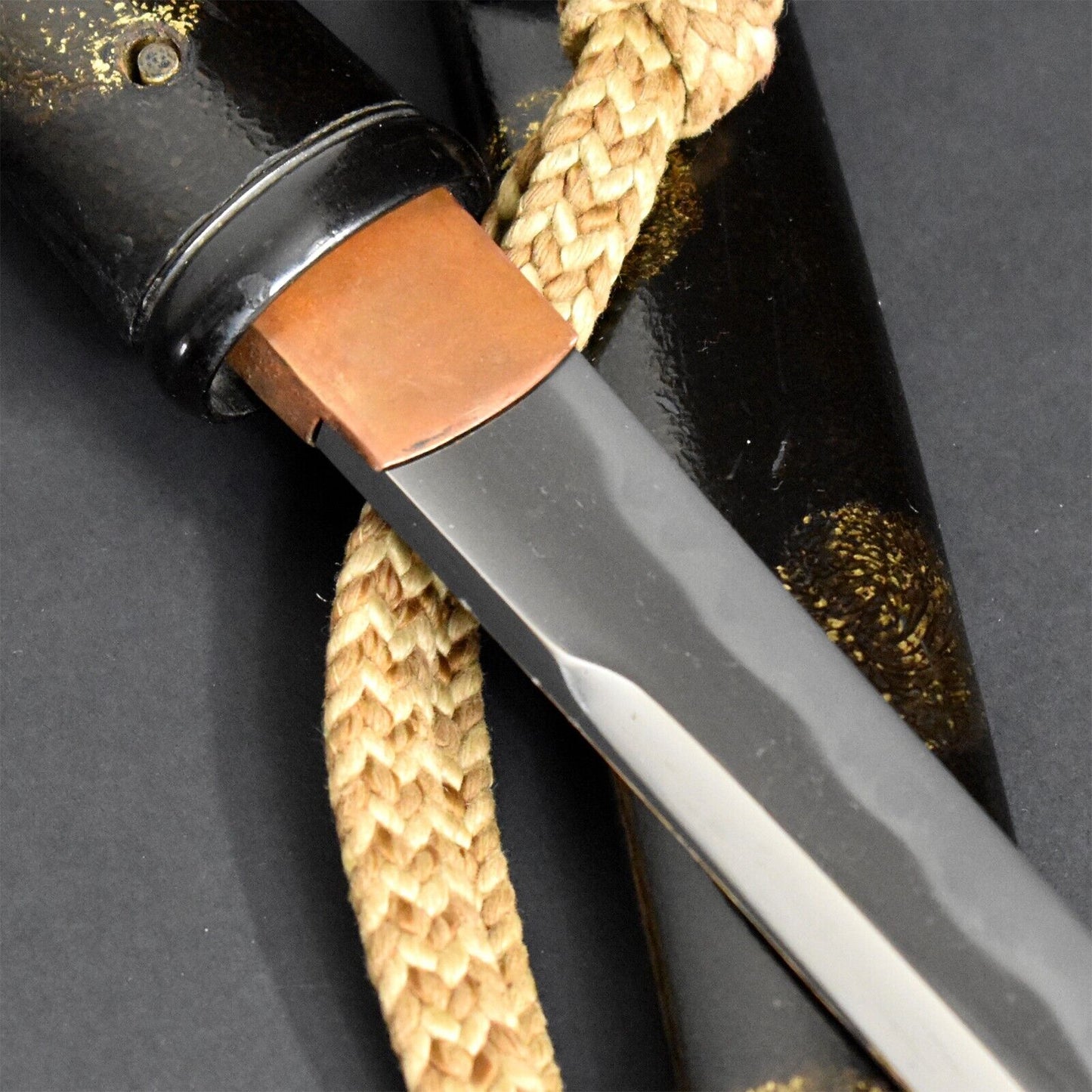 Japanese Authentic Short Sword Tanto Antique Samurai Dagger Tamahagane Weapon Collectible.