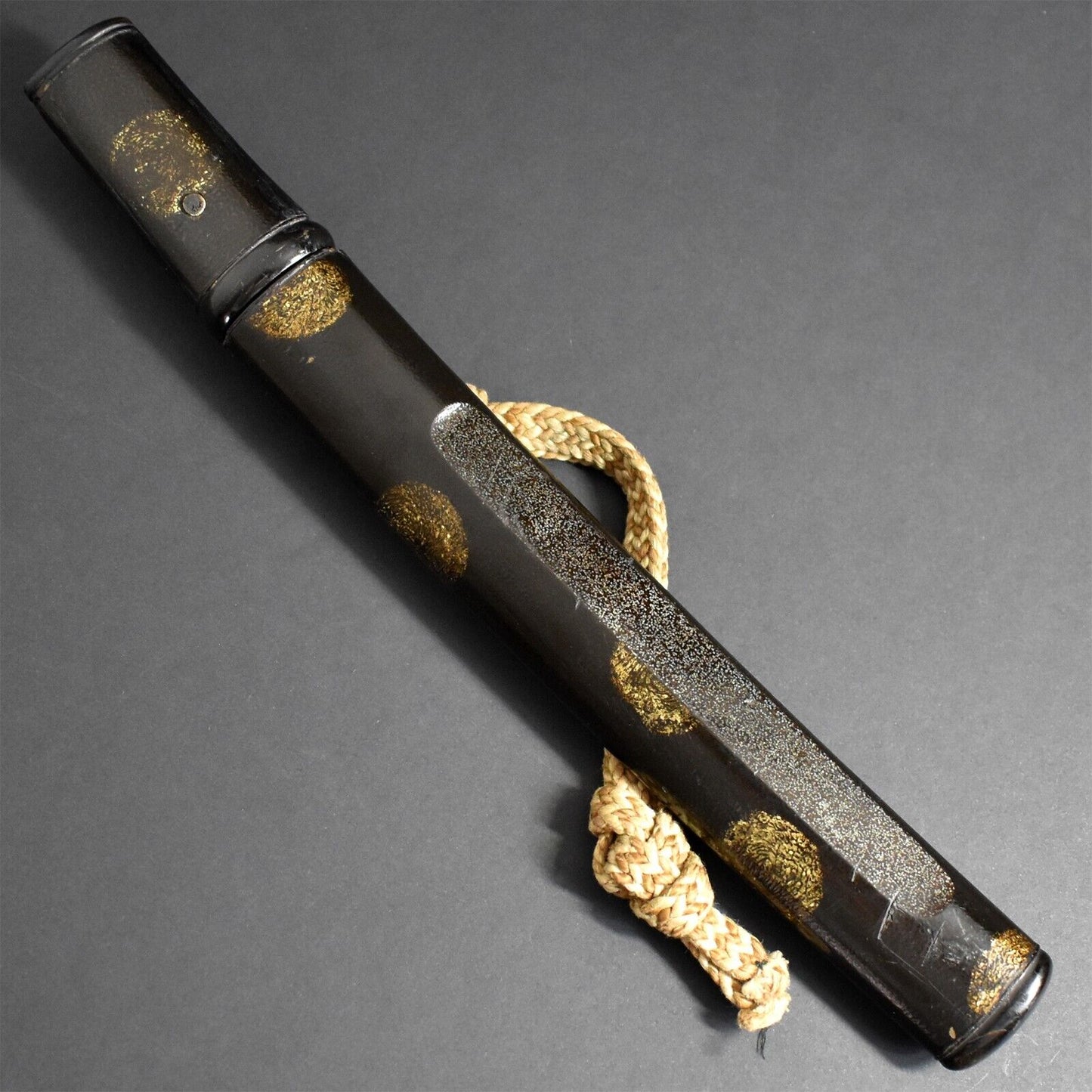 Japanese Authentic Short Sword Tanto Antique Samurai Dagger Tamahagane Weapon Collectible.