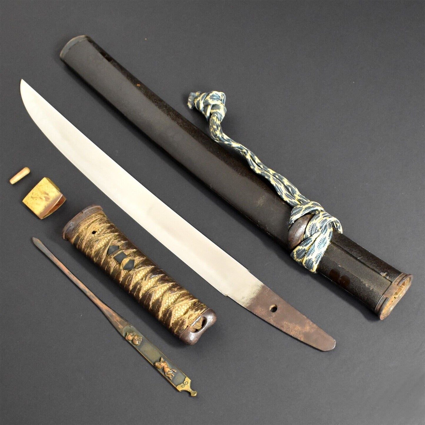 Japanese Katana Wakizashi Kanetomo NBTHK Authentic Antique Sword Edo Era Tamahagane Steel.